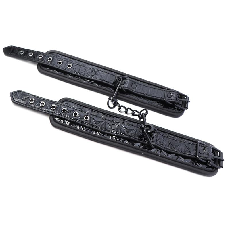 ALGEMAS DE PULSO AJUSTÁVEIS BLACK SAPPHIRE EM COURO VEGANO DE SAFIRA