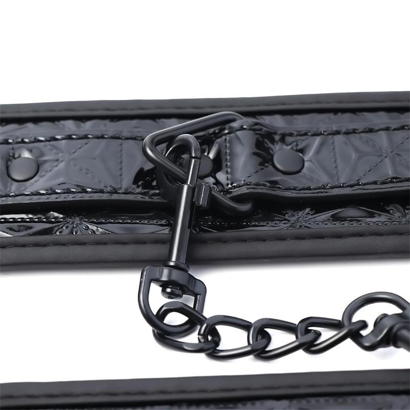 ALGEMAS DE TORNOZELO AJUSTÁVEIS BLACK SAPPHIRE EM COURO VEGANO DE SAFIRA