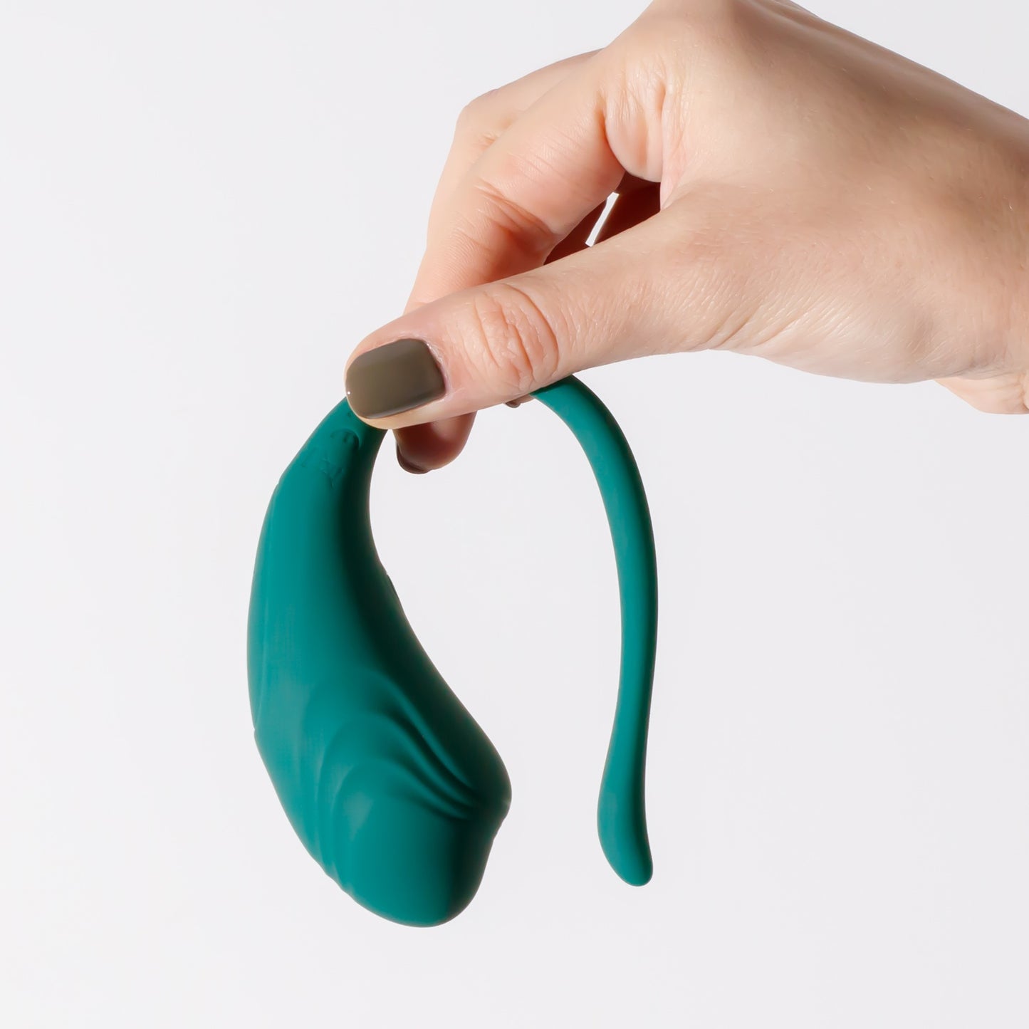 OVO VIBRATÓRIO RECARREGÁVEL COM COMANDO TAMAGO ESMERALDA